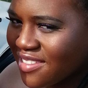 Meet your Posher, Gina